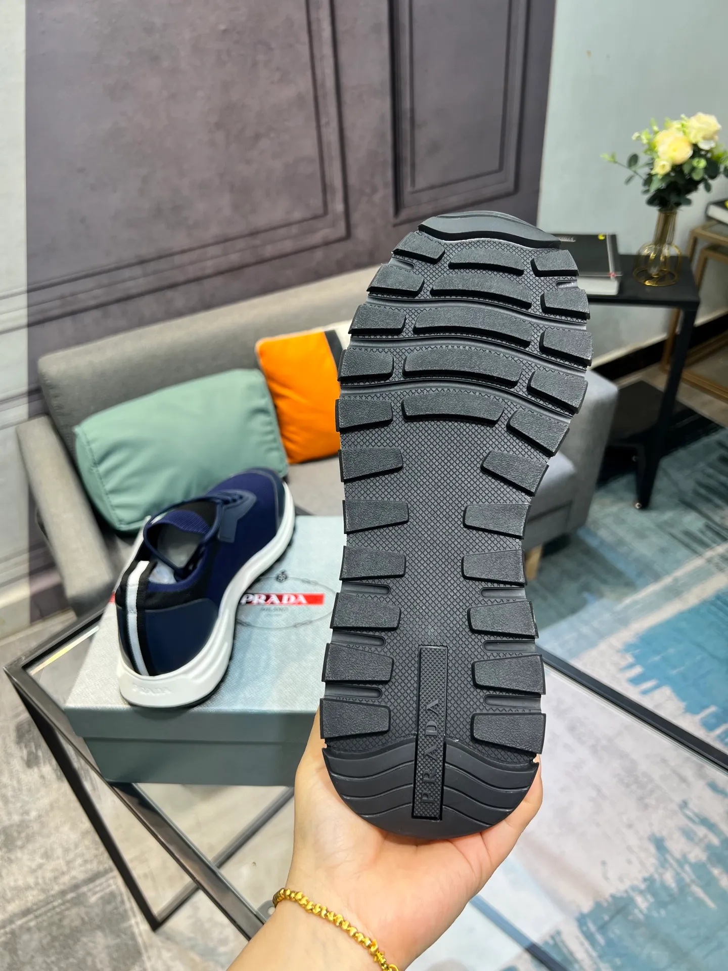Men's shoes 💰500 PRADA "Prada" casual shoes Regular size: 38-44 (45 can be customized) Product material: Selected cowhide with fly weave material, genuine leather lining, original outsole